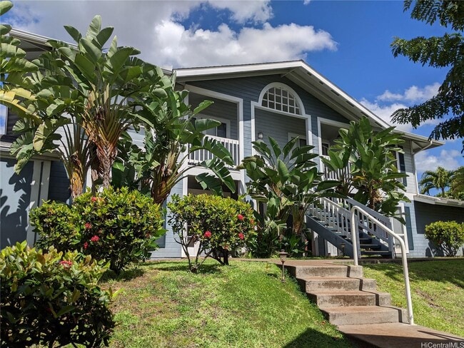 Primary Photo - 94-828-828 Lumiauau St