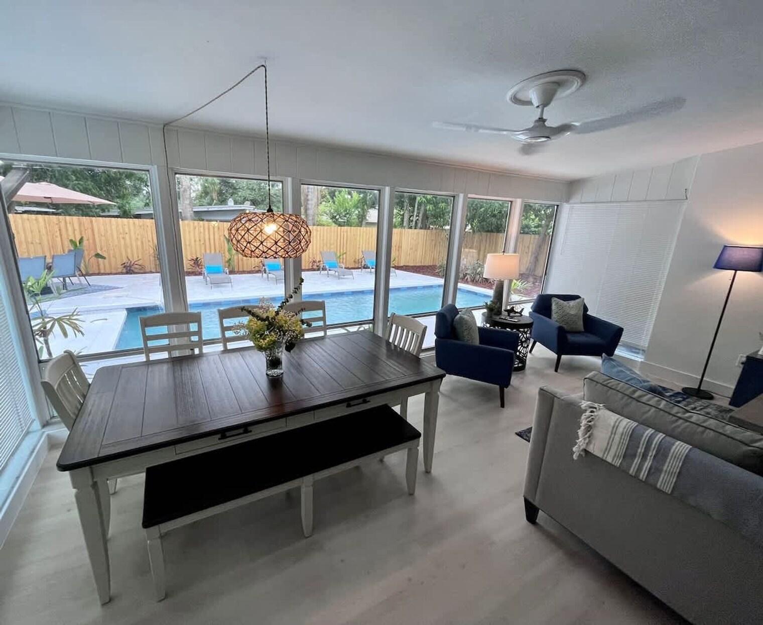 Building Photo - 3225 Pickfair St