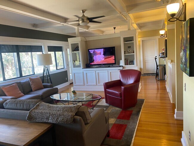 Building Photo - “Your Peaceful Retreat Awaits – Beautiful ...