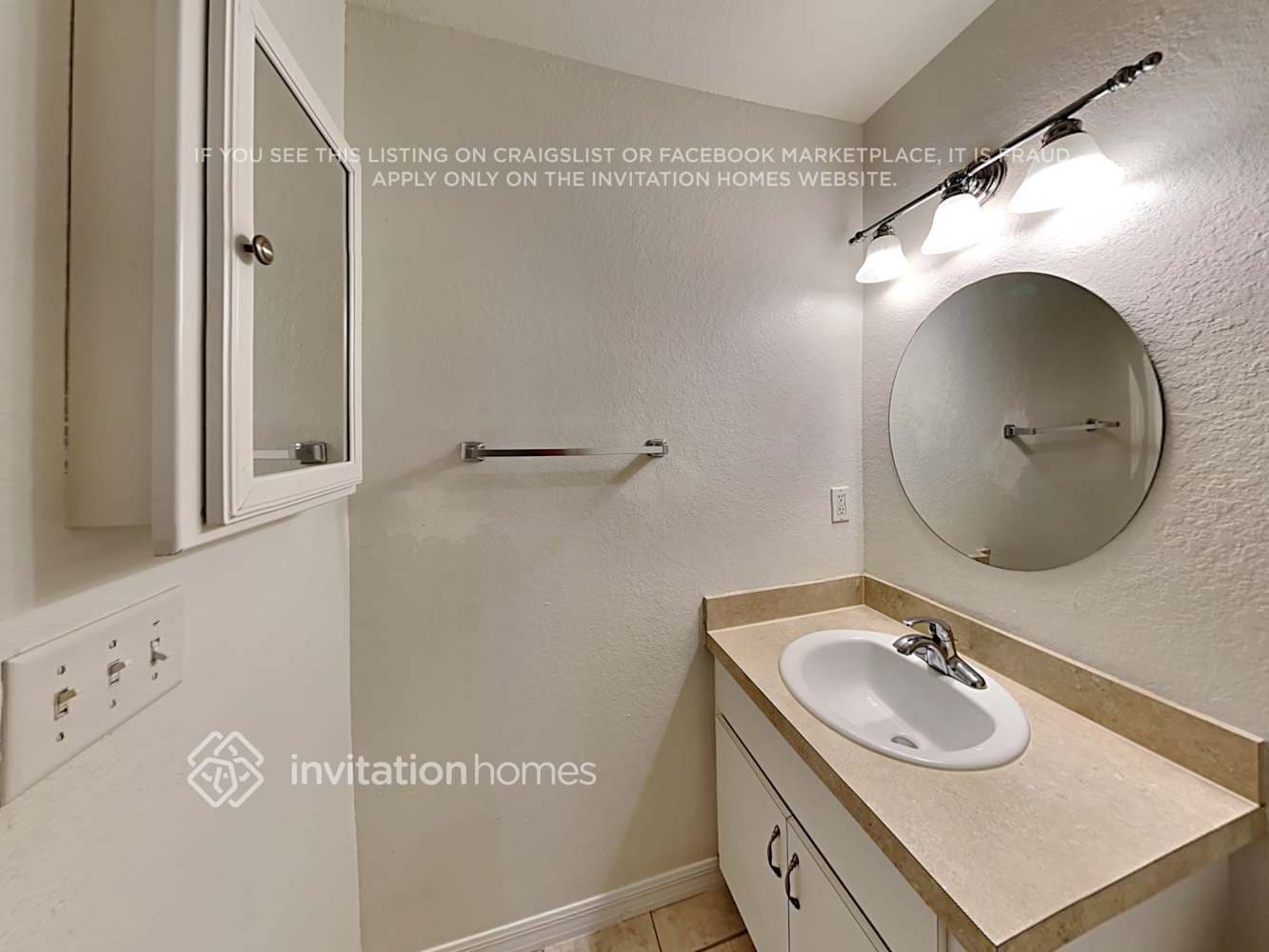 Building Photo - 3633 Amber Ln