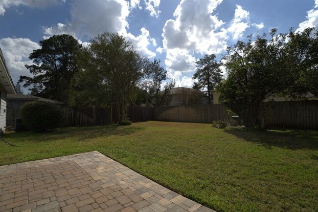 Building Photo - 28711 Atherstone St
