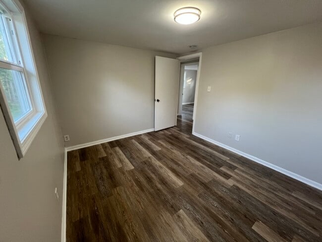 Building Photo - 26835 S Linden Ln