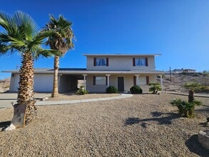 Building Photo - 3 Bedroom Home Located in Mohave Highlands