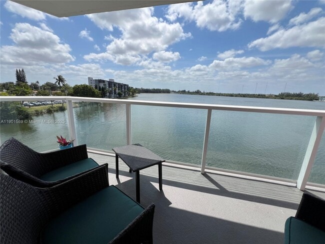 Primary Photo - 1301 NE Miami Gardens Dr