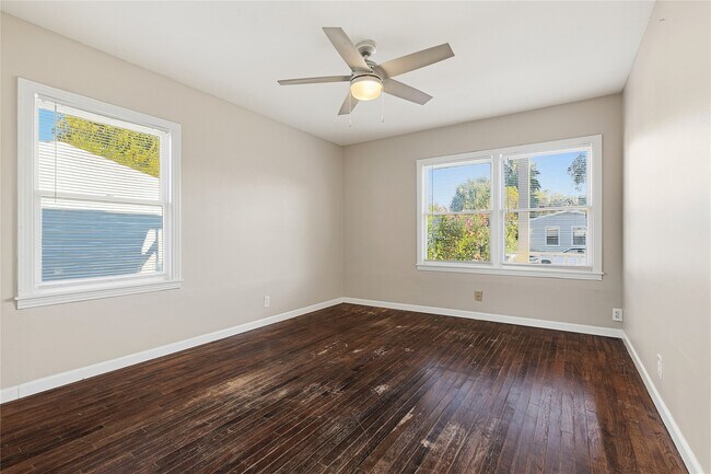 Building Photo - 106 Trout Ave