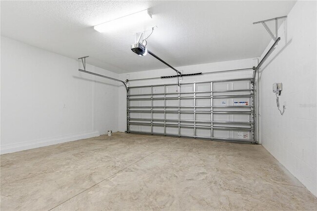 Building Photo - 9947 Allendale St
