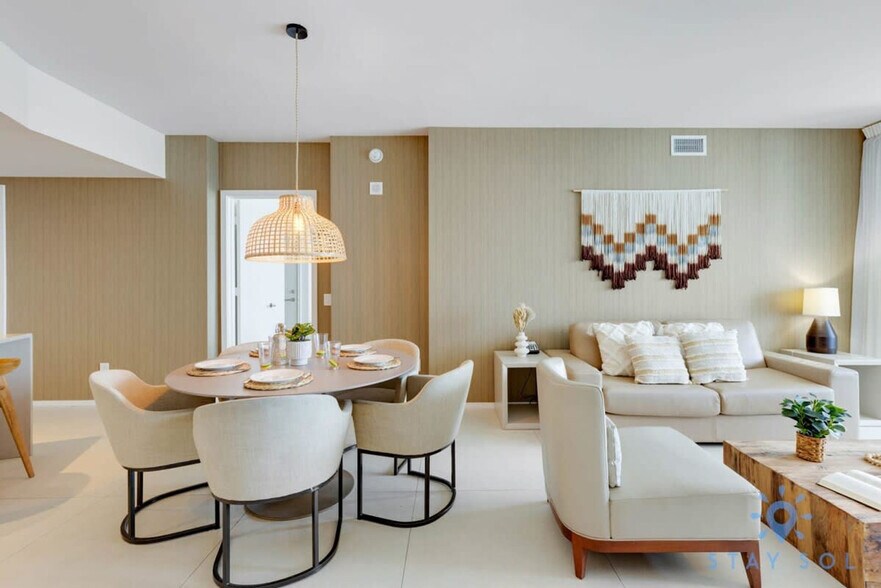 Building Photo - 4111 S Ocean Dr