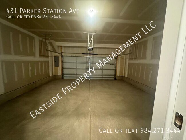 Building Photo - 431 Parker Sta Ave