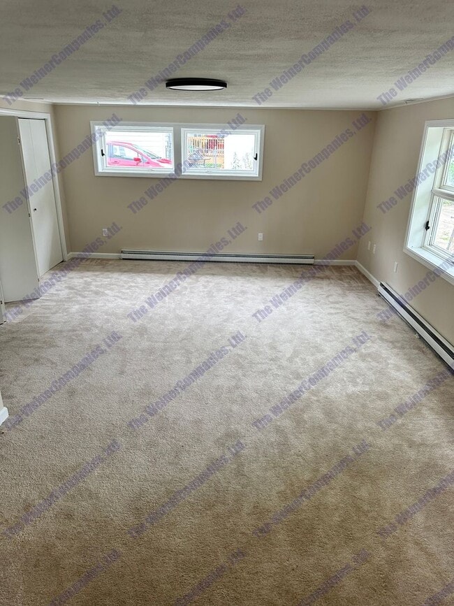 Building Photo - 4-Bedroom 3-Bath Home Available This August