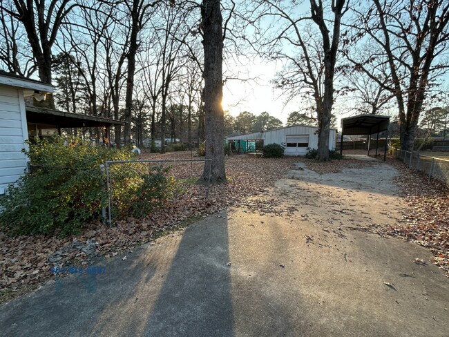 Building Photo - 1103 N Kings Hwy