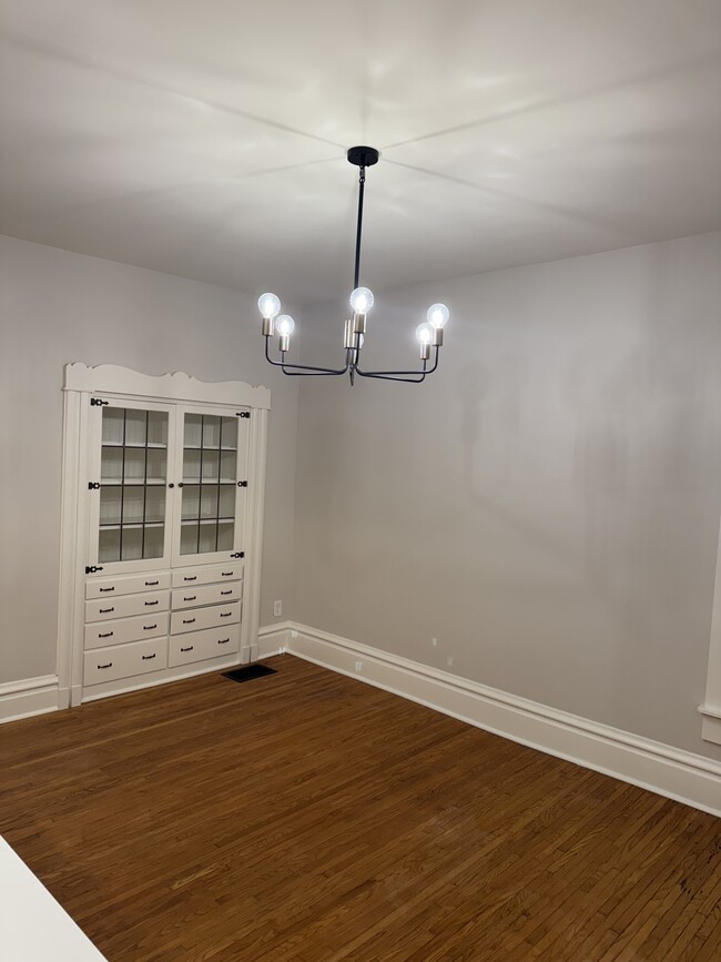 Dining room off kitchen - 1049 Franklin Ave