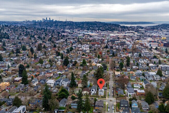 Building Photo - 957 NW 64th St