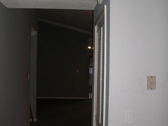 Building Photo - 10602 Whitestone Ct
