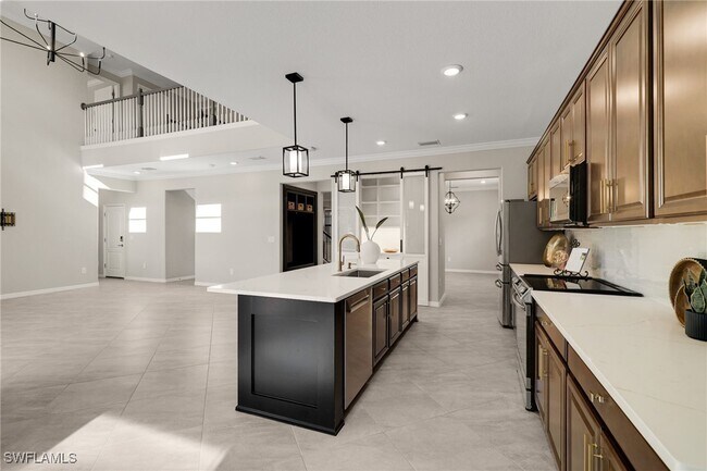 Building Photo - 17558 Elkgrove Ln