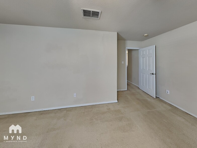 Building Photo - 507 Darlene Trail