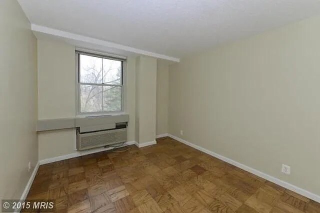 Building Photo - 2030 N Adams St