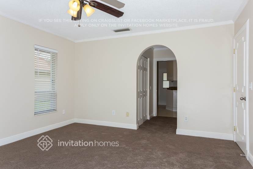 Building Photo - 12912 Buckland St