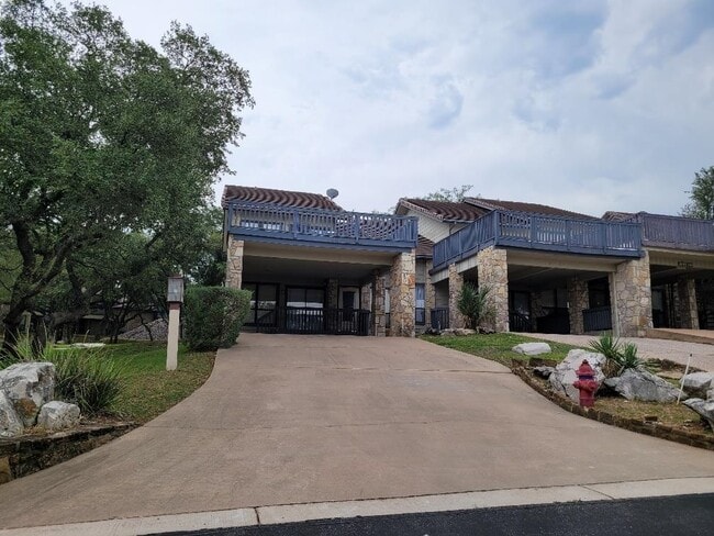 Primary Photo - 501 Highlands Blvd