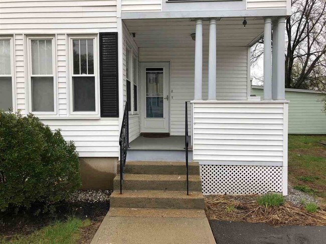 Building Photo - 34 McDuffie St