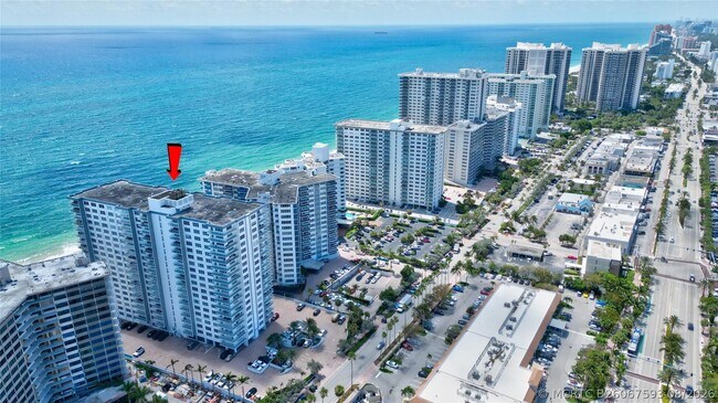 Building Photo - 3750 Galt Ocean Dr