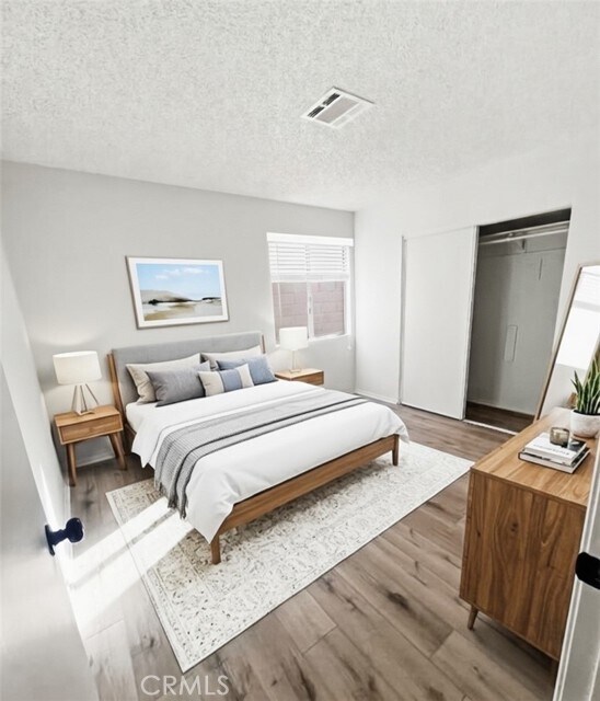 Building Photo - 53755 Avenida Diaz