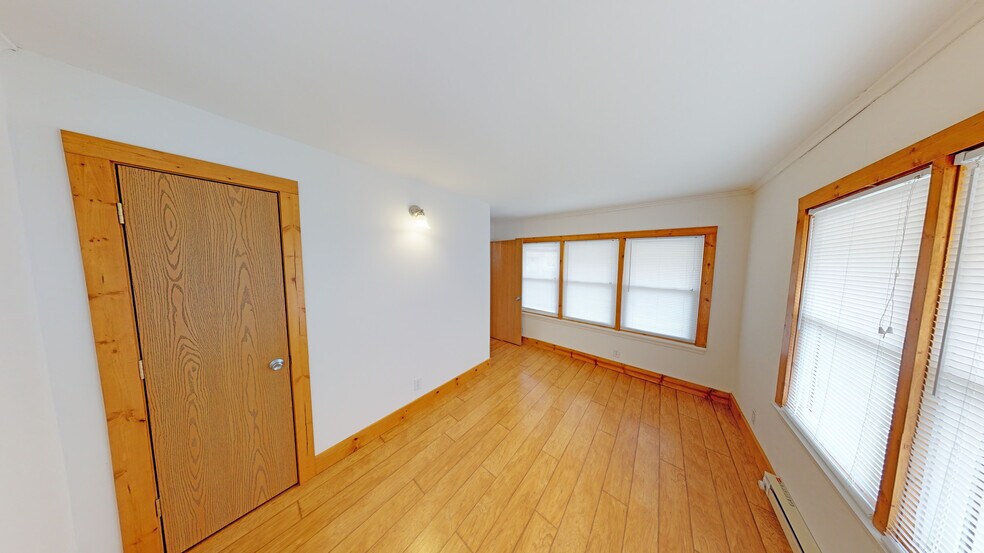 HOME OFFICE/ SUN ROOM - 521 W Edwards St