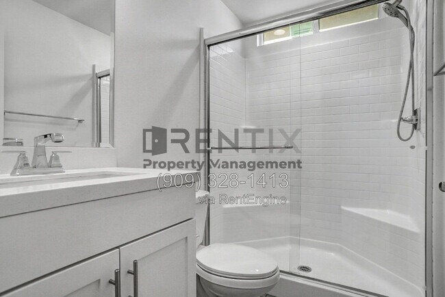 Building Photo - 18116 Hedgerow Way