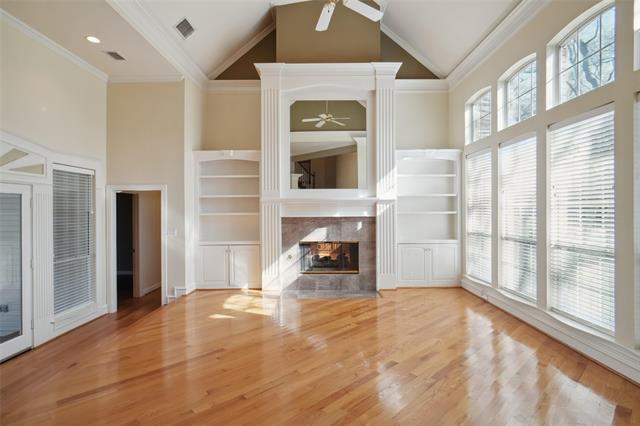 Building Photo - 300 Timber Lake Dr