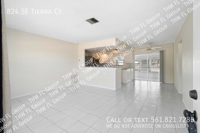 Building Photo - 824 SE Tierra Ct