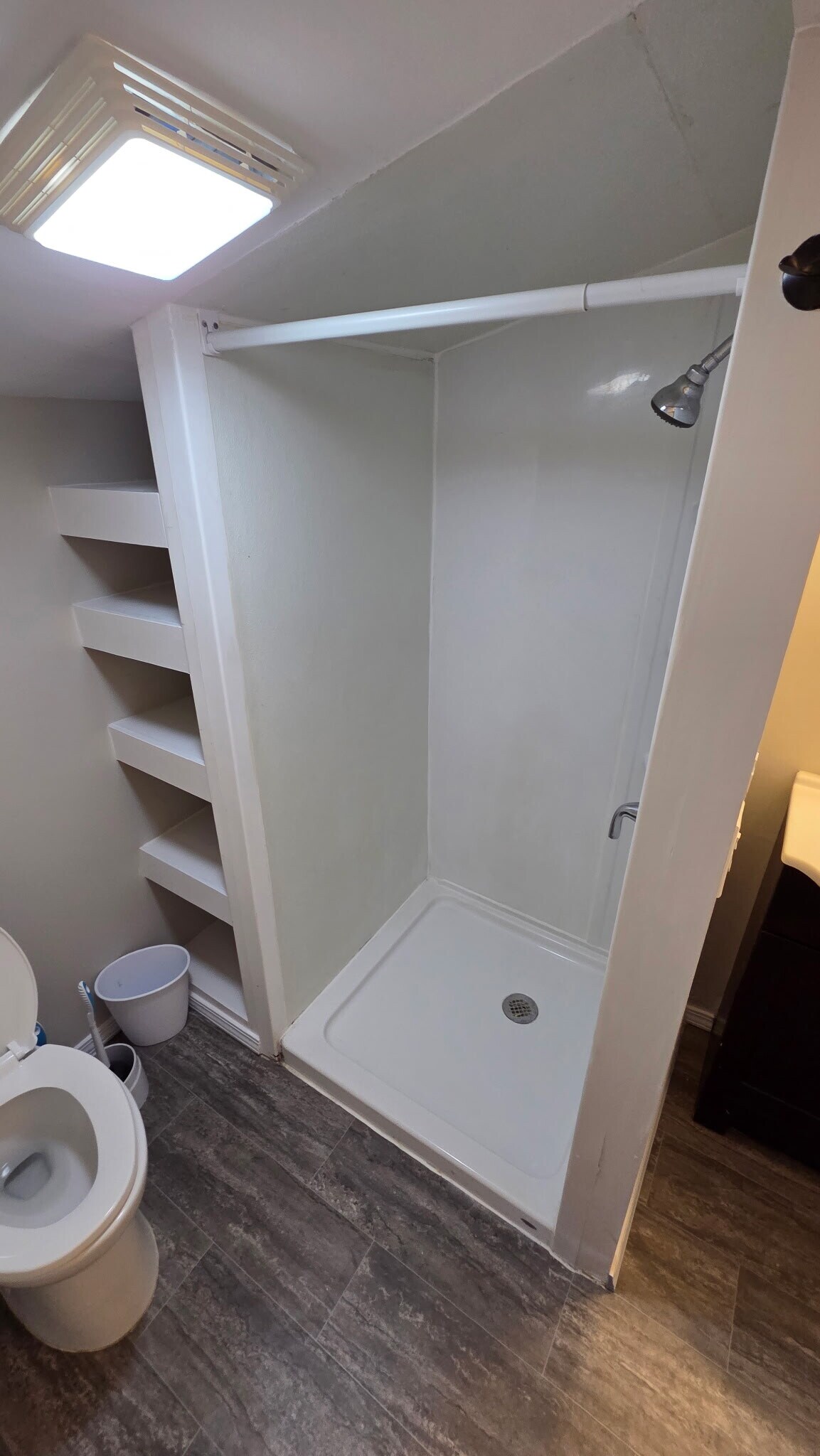 Building Photo - 7896 Elderberry Cir