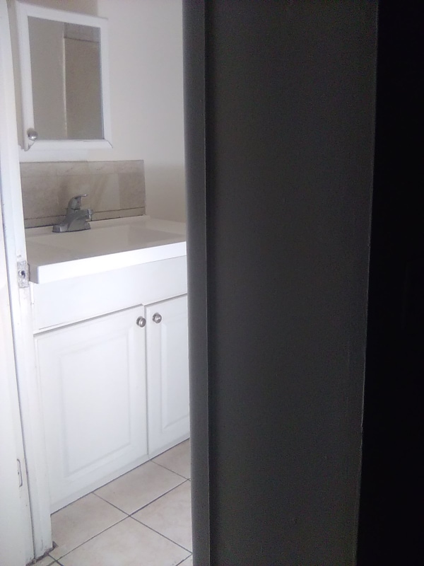 Building Photo - 516 Lincoln Hwy