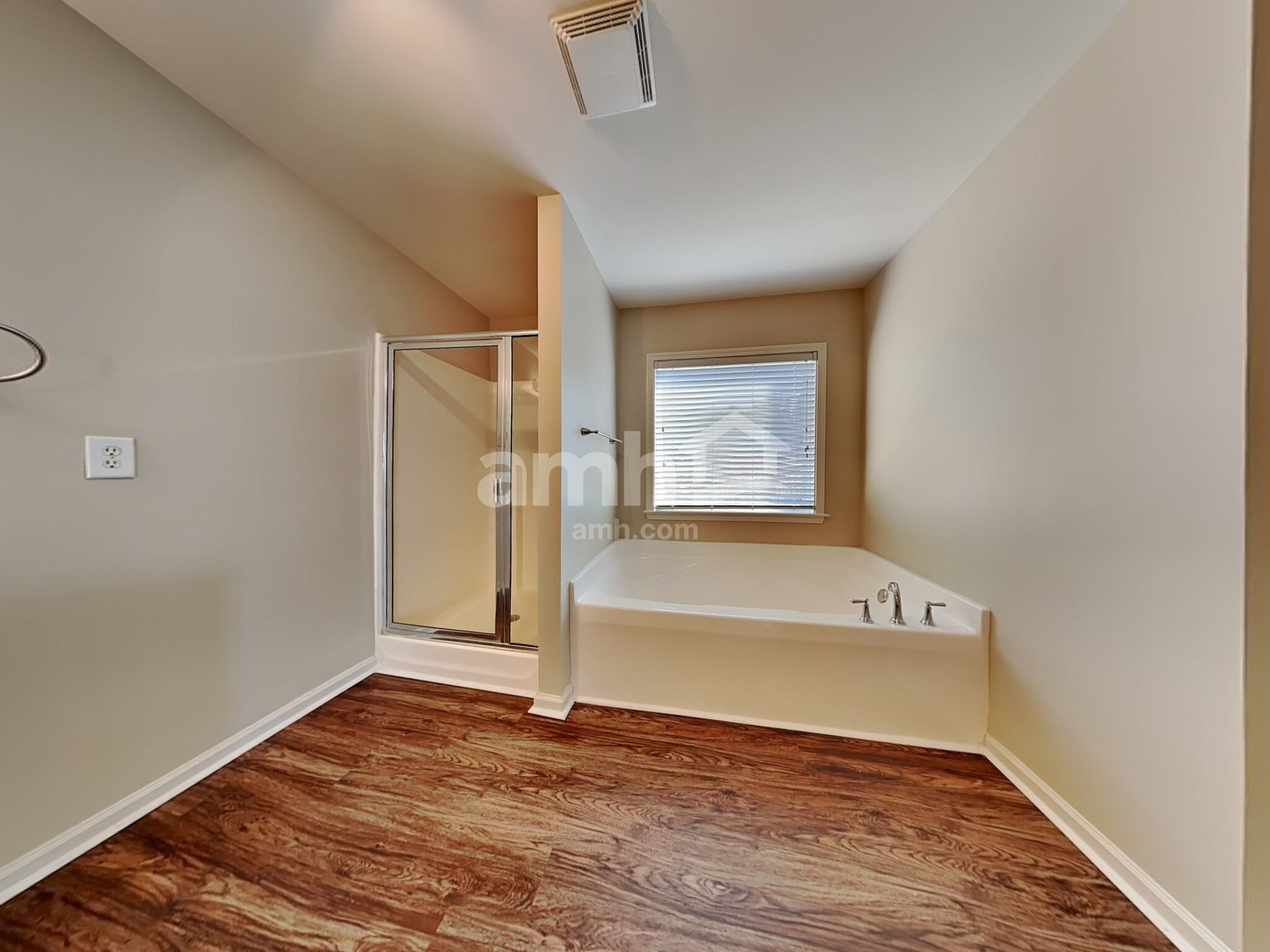 Building Photo - 1396 Revel Cove Dr SW