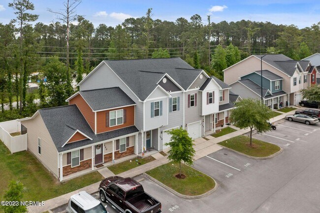 Building Photo - 246 Caldwell Loop