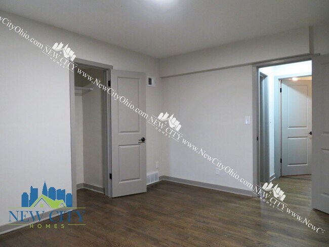 Building Photo - Newly Renovated Apartment Building