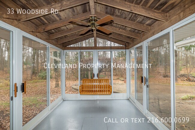 Building Photo - 33 Woodside Rd