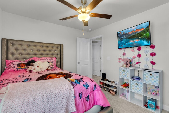 Building Photo - 254 Clear View School Rd