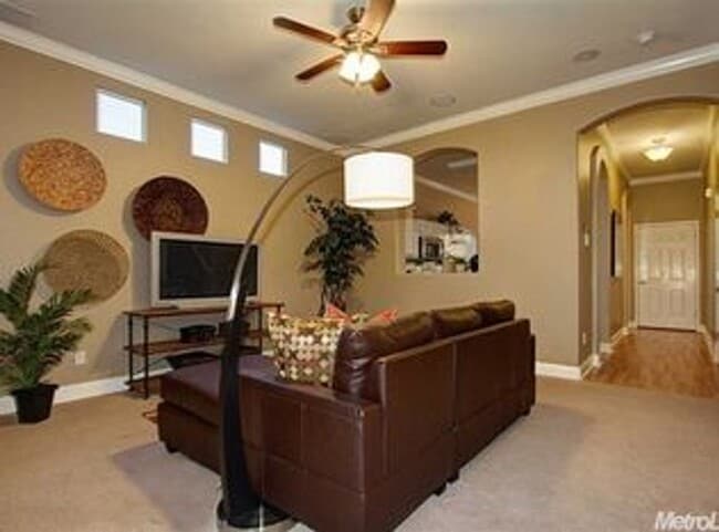 Building Photo - Beautiful 4-Bedroom Home in West Roseville – Available Now! SEE VIDEO