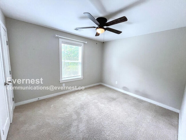 Building Photo - 5398 Reneau Way