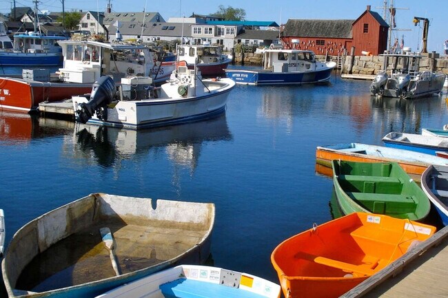 Building Photo - 6 Middle Rd