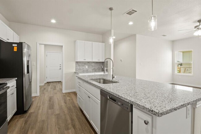 Building Photo - 506 Whirlaway Dr