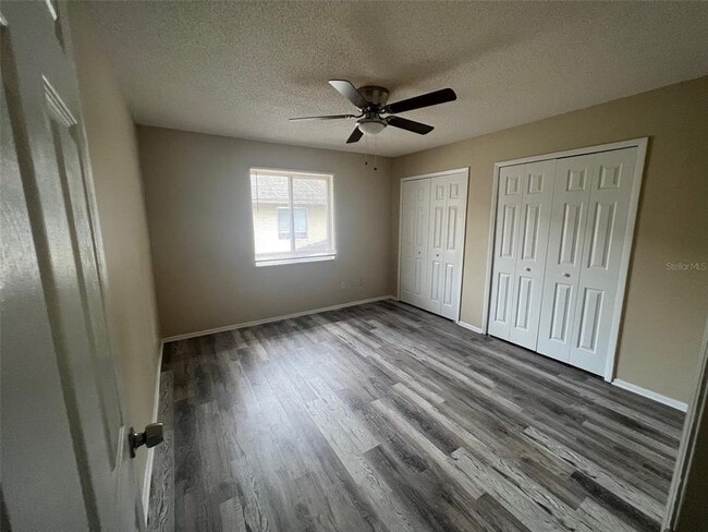 Building Photo - 207 S Moss Rd