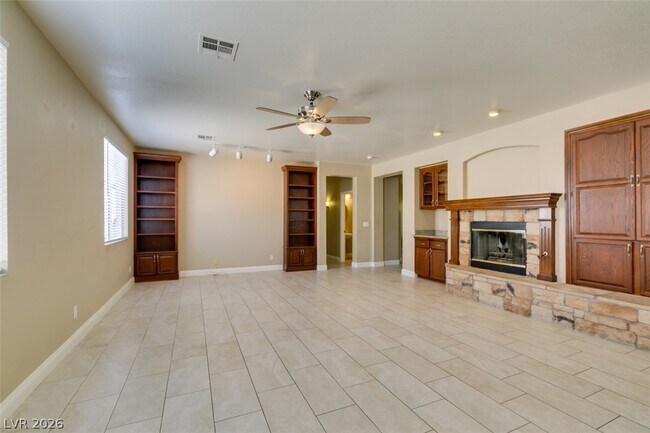 Building Photo - 2255 Calistoga Ct