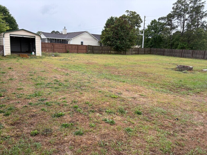 Building Photo - 118 Eastfield Dr