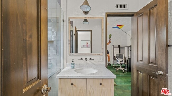 Building Photo - 11662 Duque Dr