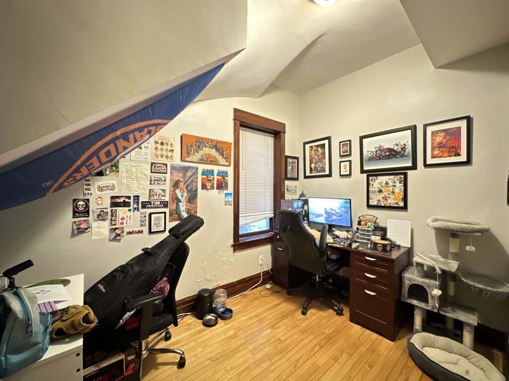 Building Photo - 3315 N Albany Ave