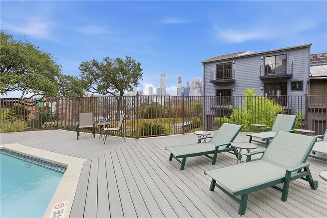 Building Photo - 1501 Barton Springs Rd