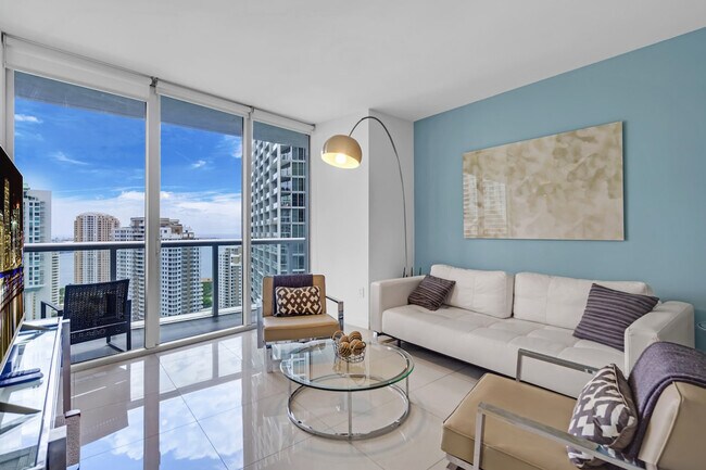 Building Photo - 485 Brickell Ave