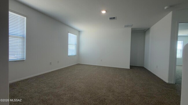 Building Photo - 10473 W Rutherford Ln