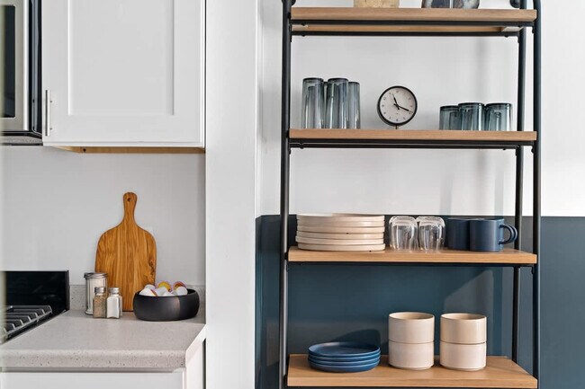 Building Photo - 1200 W Eddy St