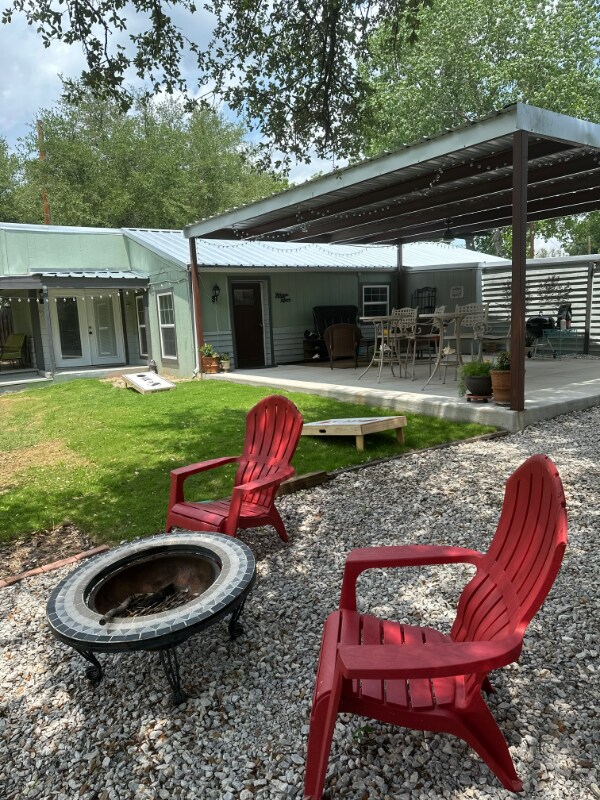 Building Photo - 941 River View Ct